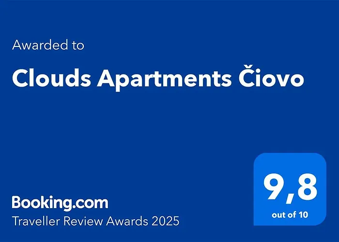 Apartman Clouds Ciovo - 20 Meters From Copacabana *