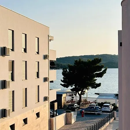 Clouds Ciovo - 20 Meters From Copacabana 트로기르