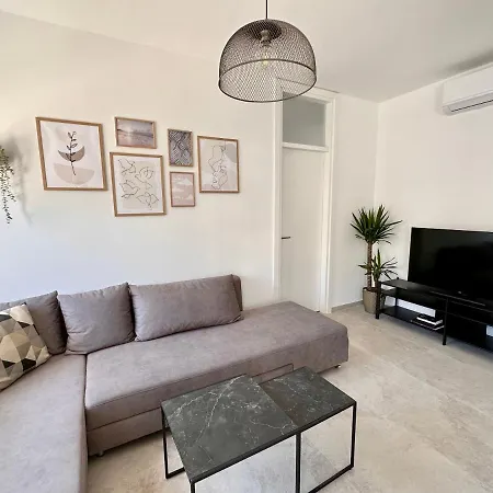 Clouds Ciovo - 20 Meters From Copacabana Apartment Trogir