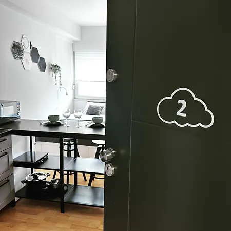 公寓 Clouds Ciovo - 20 Meters From Copacabana 特罗吉尔