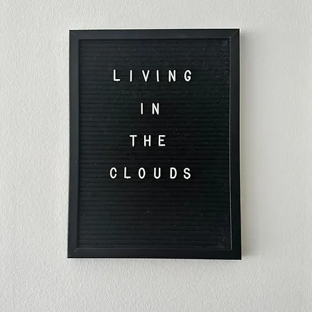 Clouds Ciovo - 20 Meters From Copacabana 아파트