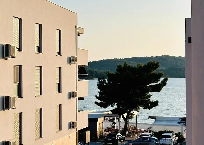 Clouds Ciovo - 20 Meters From Copacabana Trogir