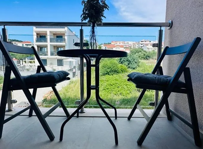 Clouds Ciovo - 20 Meters From Copacabana *