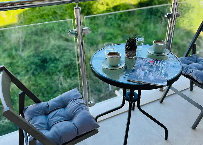 Apartment Clouds Ciovo - 20 Meters From Copacabana *