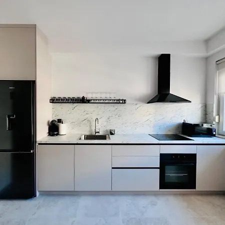 Clouds Ciovo - 20 Meters From Copacabana Διαμέρισμα Τρογκίρ