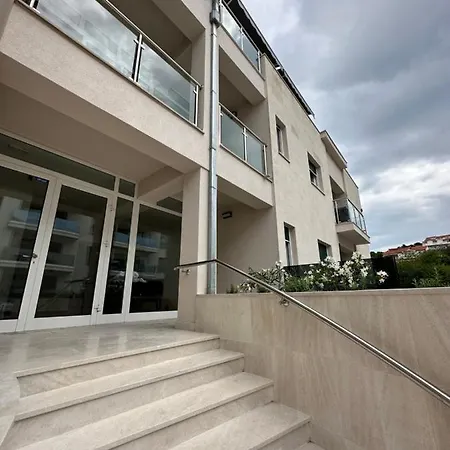 Clouds Ciovo - 20 Meters From Copacabana *