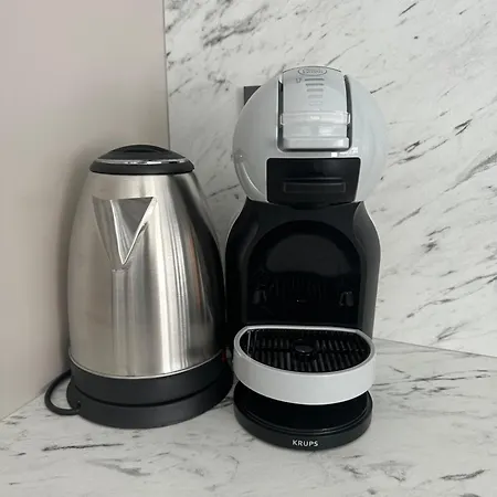 Clouds Ciovo - 20 Meters From Copacabana Διαμέρισμα *